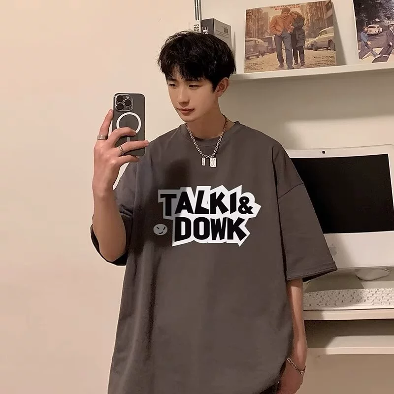 2024 новый американский ретро с принтом с круглым вырезом