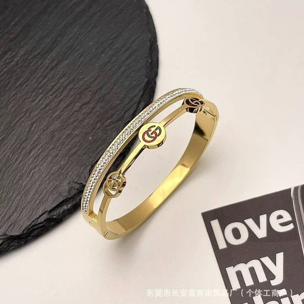 Z222 Full Diamond Double G Gold