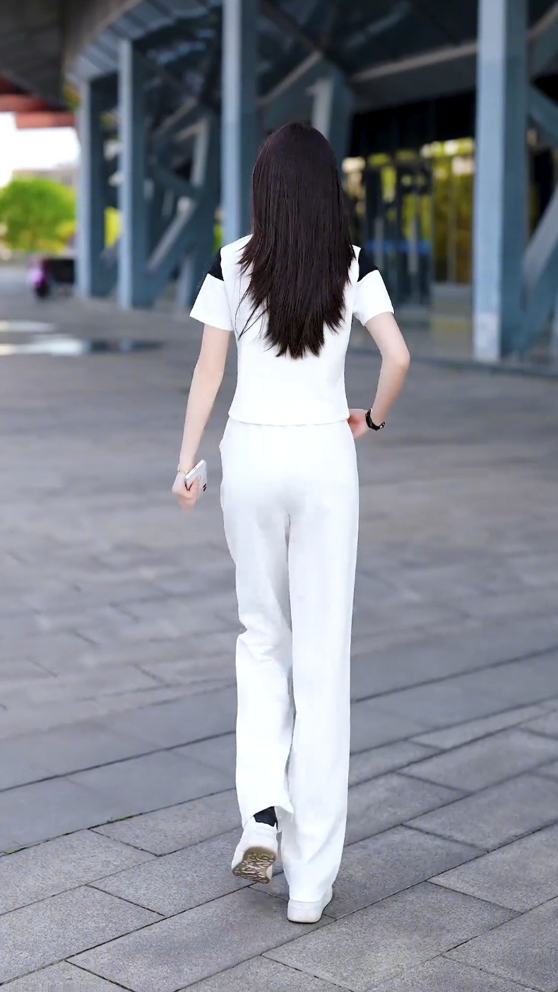 Women's Contrast Color Casual Sports Suit Short Sleeved Top And Wide Leg Pants Two Piece Set Stylish Slimming Trendy 2026_ecoleips.com