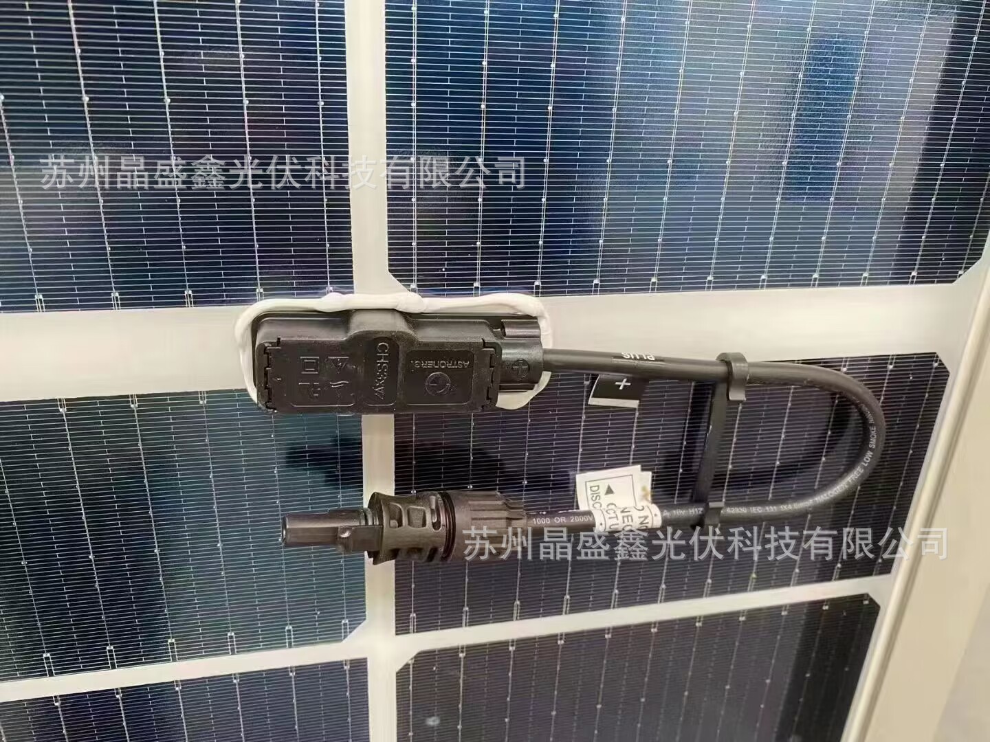 6D1BE6C258A2050BD9012D550533B4