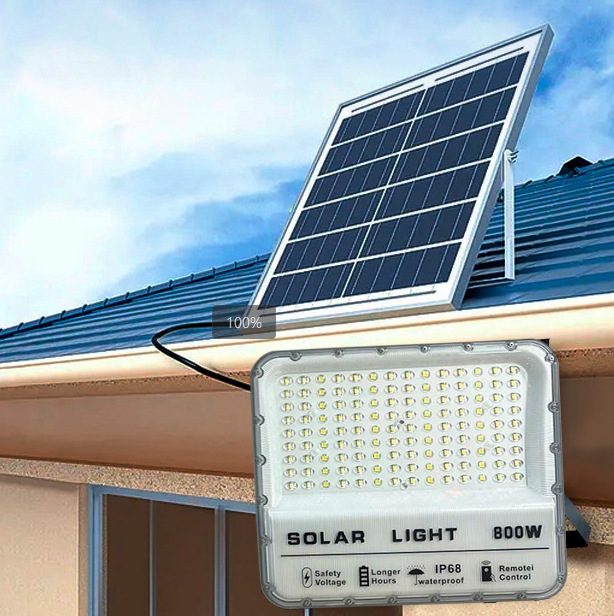 Lámpara de inundación dividida de venta caliente transfronteriza Lámpara de inundación portátil súper brillante Lámpara solar para exteriores