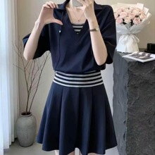 ����һ����Ů�b�كɼ�T�������ɾo���@�����eA�ְ���ȹ���bŮ�ļ�