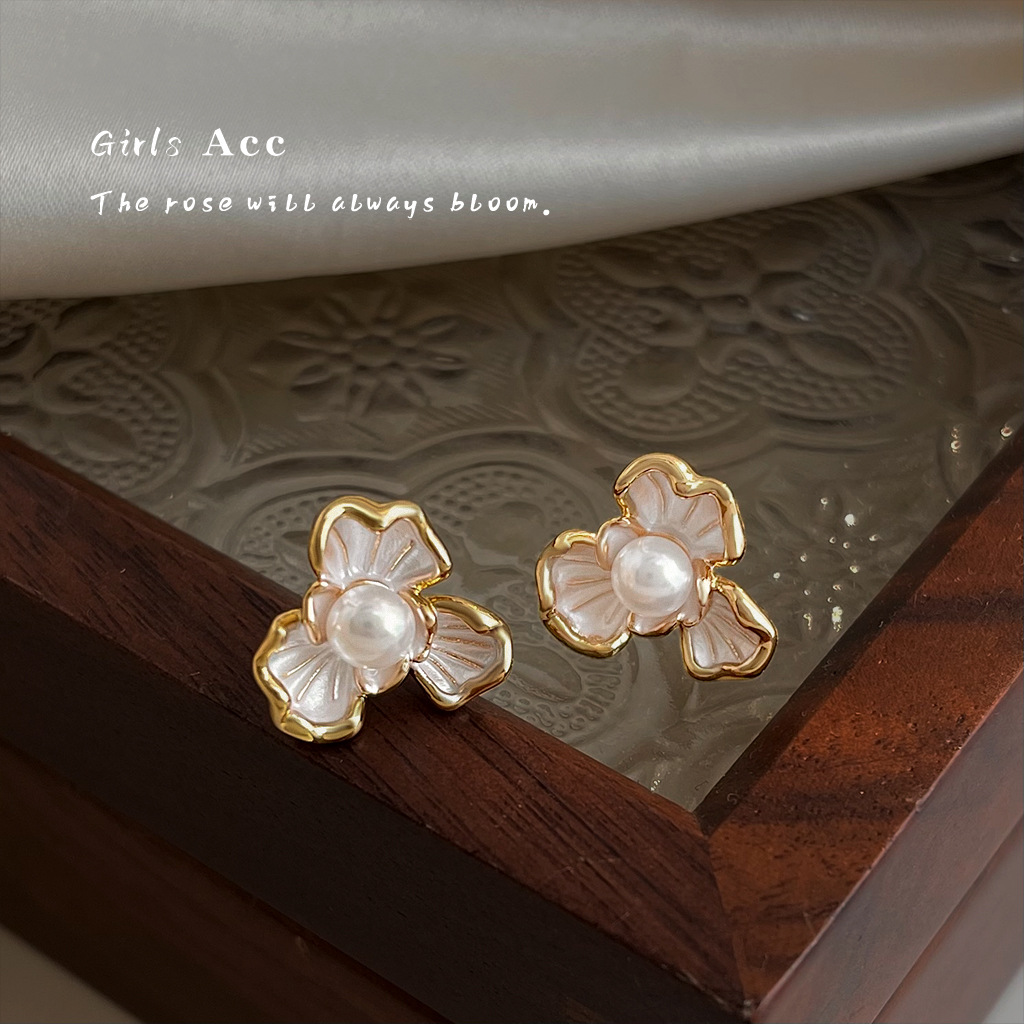 耳语7_0033_耳语场景新水印 拷贝 33.jpg