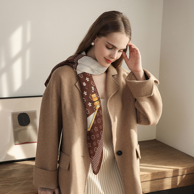 Moda coreana impresa en herringbone toallas cuadradas temperamento dulce y elegante fuera de la bufalla bufandas de ropa profesional damas