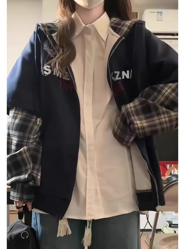 韓国のファッションの格子縞は偽の2つのフード付きの女性の大きいサイズの太ったMMのデザイン感のゆったりしたカーディガンのコートBFをつなぎ合わせます。|undefined