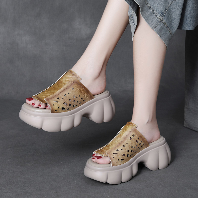 Fish Mouth Sandals Image 5