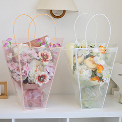 Festival transparent trapezoid border bouquet flower hand-held bag packaging bag plastic bag for flower shops floral art clothing stores