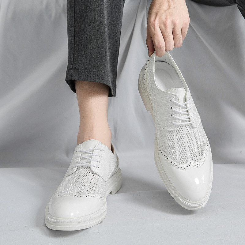 2024 verano nuevos zapatos de cuero huecos 46 hombres grandes bloques de negocios casuales británicos zapatos de boda novio