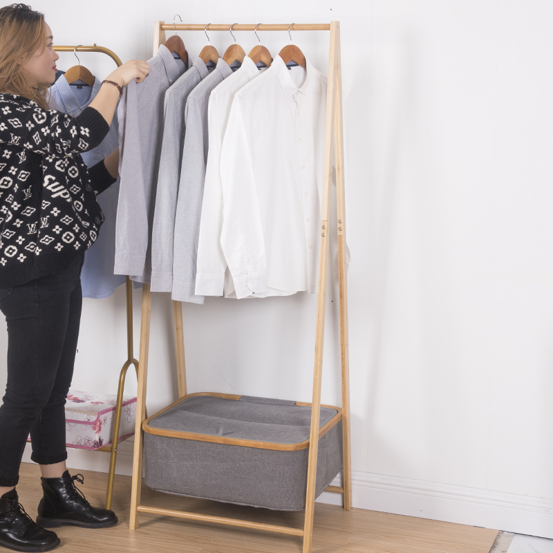 Ropa percha piso dormitorio percha portátil hogar sala de estar Internet celebridad luz percha de ropa de lujo simple perchero