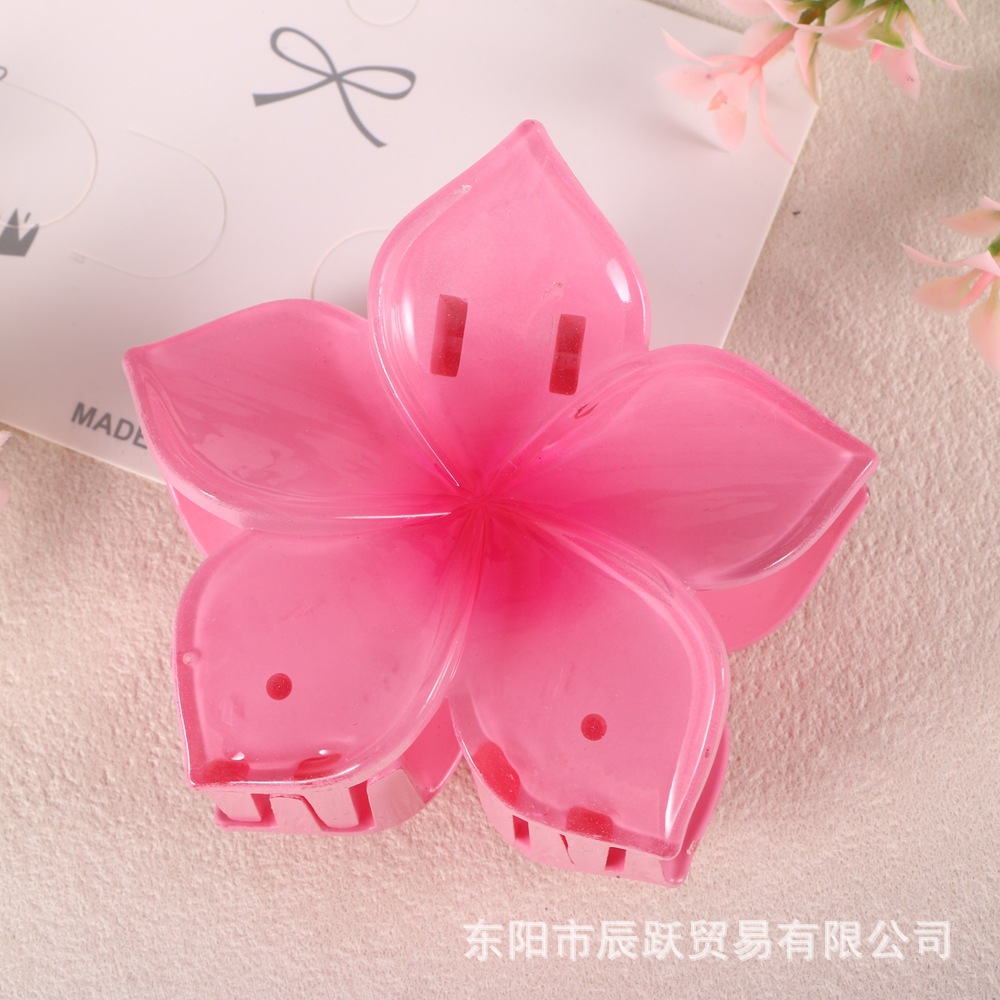 Nuevo color frangipani acrílico pinza para el cabello flor pinza de agarre de alta calidad elegante accesorio para el cabello de mujer pinza de tiburón de agarre lateral