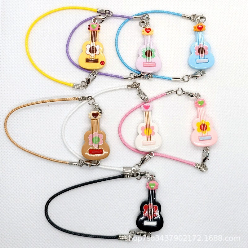 Small doll house, guitar, keychain