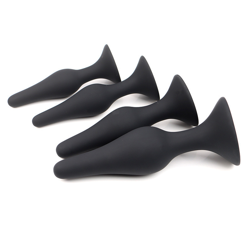 Large Silicone Anal Plug with Suction Cup Base, Black Unisex Adult Toy — detail image 4