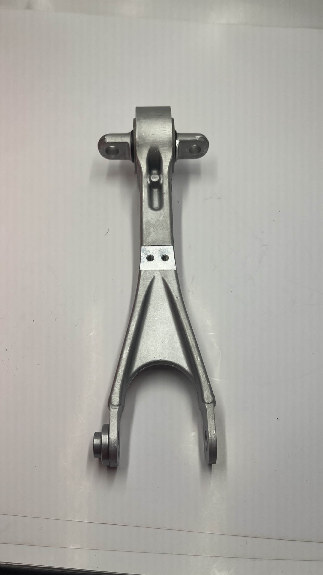 Tesla Model S 2021 Model X 2021 Rear Upper Control Arm 1420421-00-G
