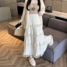 温柔甜美时尚芭蕾修身半身裙百搭新款秋冬高腰蕾丝拼接蛋糕长裙女
