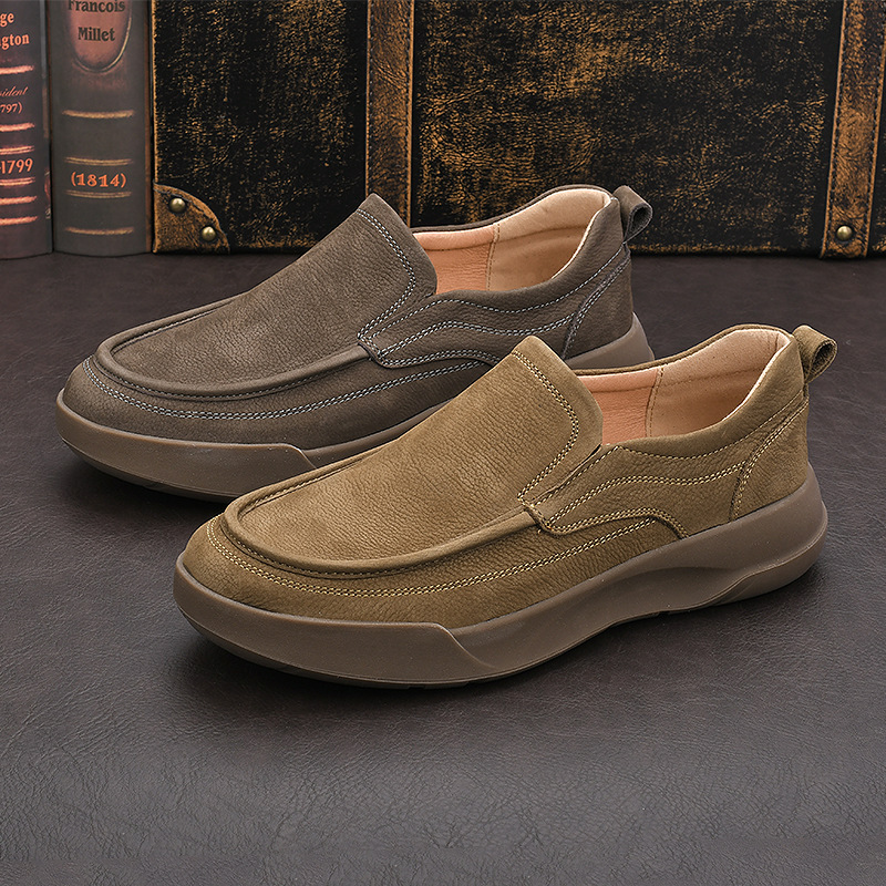 캐주얼 가죽 신발 남성 헤드 레이어 Cowhide 통기성 슬립 온 두꺼운 하단 게으른 신발 소프트 하단 패션 레트로 남성 아빠 신발