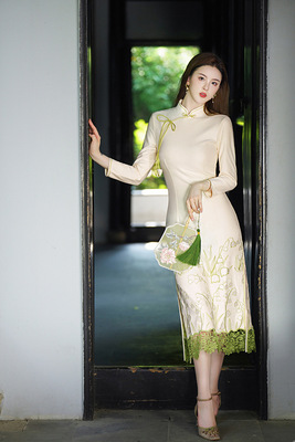 white green lace Chinese Dresses Retro Qipao suede floss embroidery improved royal elder sister private servers aristocratic wind dresses cheongsam skirt