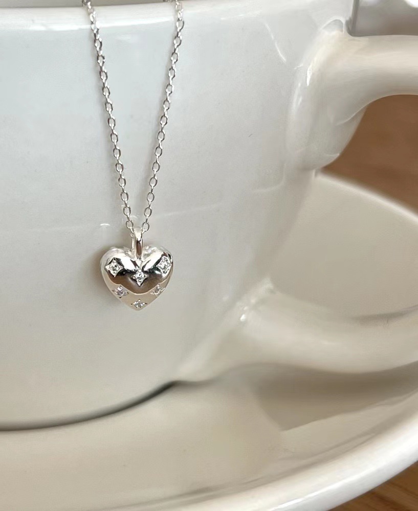 8g Weight Zircon Inlay Material 925 Sterling Silver Zircon Cable Chain Plating Inlay Heart Shape Pendant Necklace