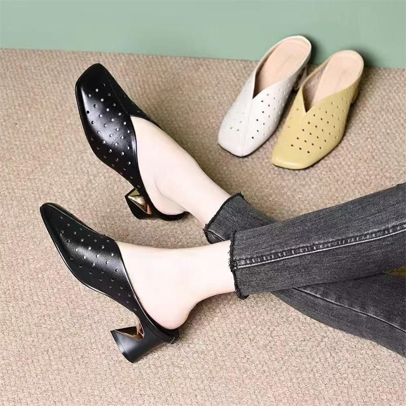 Mueller zapatos cuadrados de tacones gruesos para mujeres 2026 verano nuevos zapatos de agujero de cuero suave con cabeza de bolsillo medio zapatos de transporte universal