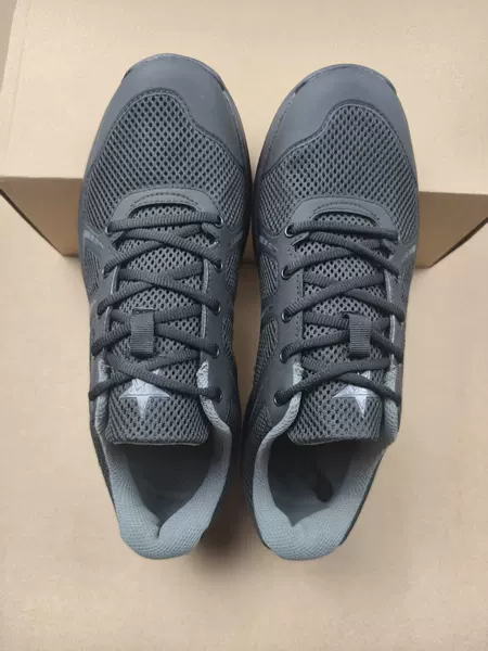 Summer Physical Training Shoes for Men, Black Rubber Shoes, Lightweight Running Shoes, Labor Protection Shoes, Wear-Resistant Training Shoes, Non-Stinky Feet Shoes