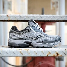 跨境Saucony索康尼PROGRID OMNI全擎9户外跑步鞋减震耐磨厚底男女