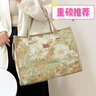 �羳�������r�����ذ����s�¿���LŮ��������ϰ�ͨ���ռ{��