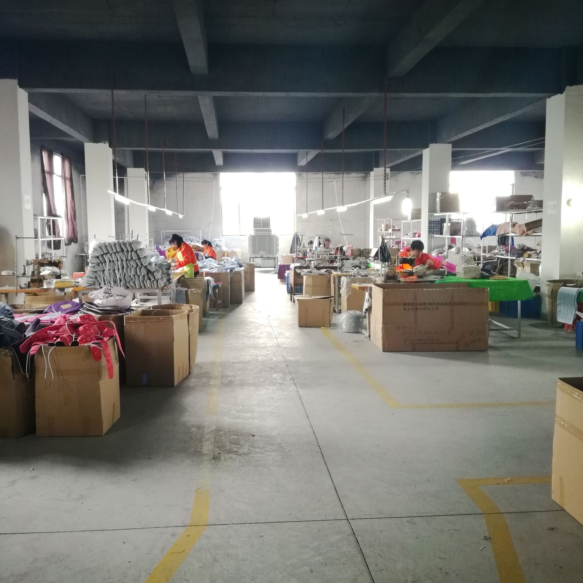 制作工厂内部实景2