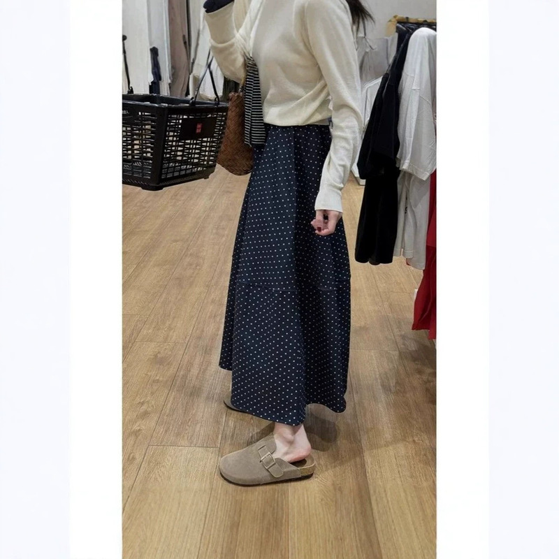 Versatile Retro Polka Dot Skirt 2026 Summer Loose High-Waisted Slimming Mid-Length Japanese Style Body-Covering Commuter Skirt for Women Versatile Retro Polka Dot Skirt 2026 Summer Loose High-Waisted Slimming Mid-Length Japanese Style Body-Covering Commuter Skirt for Women