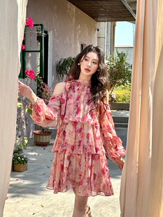�F؛��Ъ��ʽ¶���黨ѩ���B��ȹŮʿ��߅�ȼٵ���ɳһ�����l���]