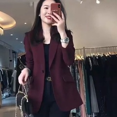 红色小西装外套女2025新款秋冬装韩系感成熟稳重休闲风小西服