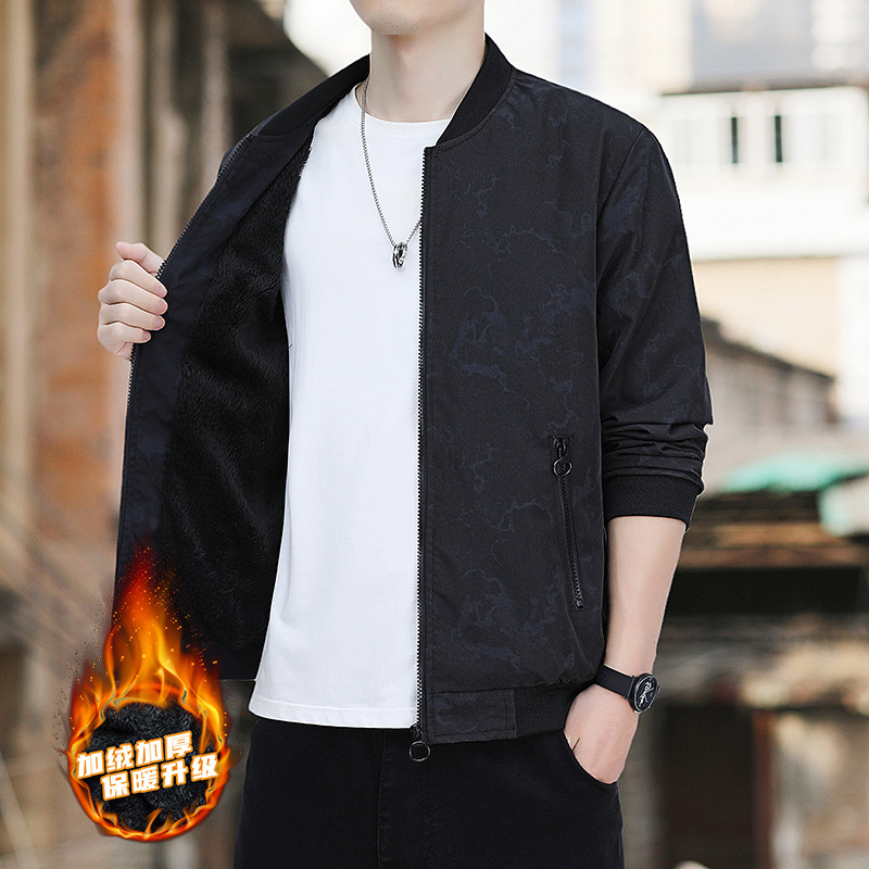 Chaqueta con cuello de béisbol para hombre 2024 primavera y otoño cuello alto estampado de manga larga chaqueta de hombre salvaje estilo Hong Kong más chaqueta de terciopelo