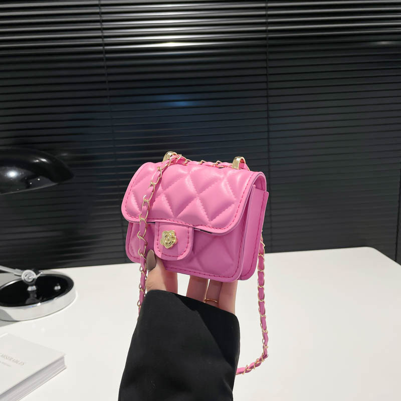 Advanced 2025 nuevo bolso pequeño de cadena de diseño de nicho portátil todo-fósforo rojo de celebridad de Internet sobre rojo mini cambio pequeño bolso cuadrado