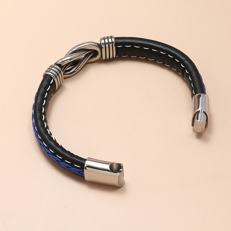 Wholesale Jewelry Two-color Leather Magnet Buckle Bracelet Nihaojewelry display picture 4