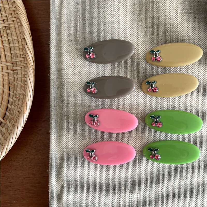 8g Weight Hair Clip Hair Accessories Type 1 Piece Quantity Casual, Daily Occasion Alloy, Plastic, Rhinestone Material Cherry Pattern All Seasons Season Women's Gender Cute, Lady Style Cute Lady Women's Cherry Alloy Plastic Rhinestone Hair Clip 1