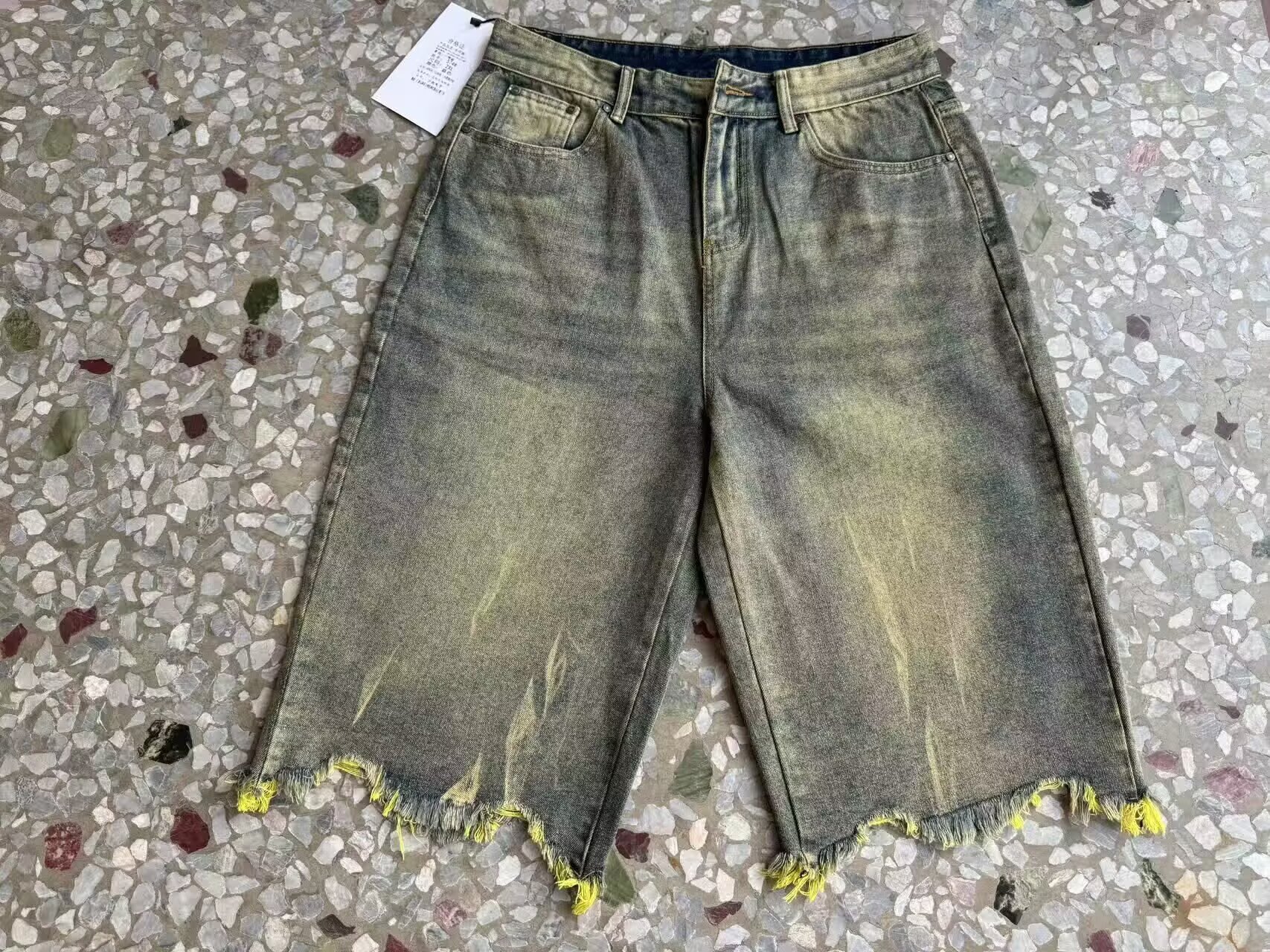Men's And Women's Trendy Brand Dyed Yellow Mud Washed Distressed Denim Shorts Loose Five Point Style_mkmklike.com