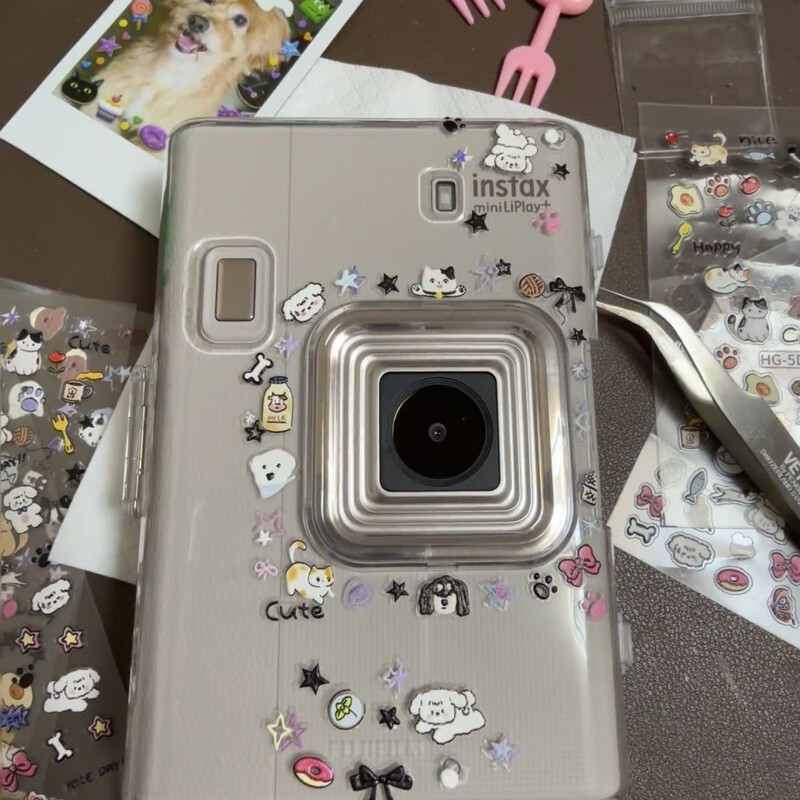 Polaroid Miniliplay+ Protective Case Suitable for Crystal Clear Camera Storage with a Matching Chain Polaroid Miniliplay+ Protective Case Suitable for Crystal Clear Camera Storage with a Matching Chain