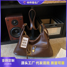 跨境2026春季新款复古包包女大容量包包单肩斜挎包休闲通勤托特包