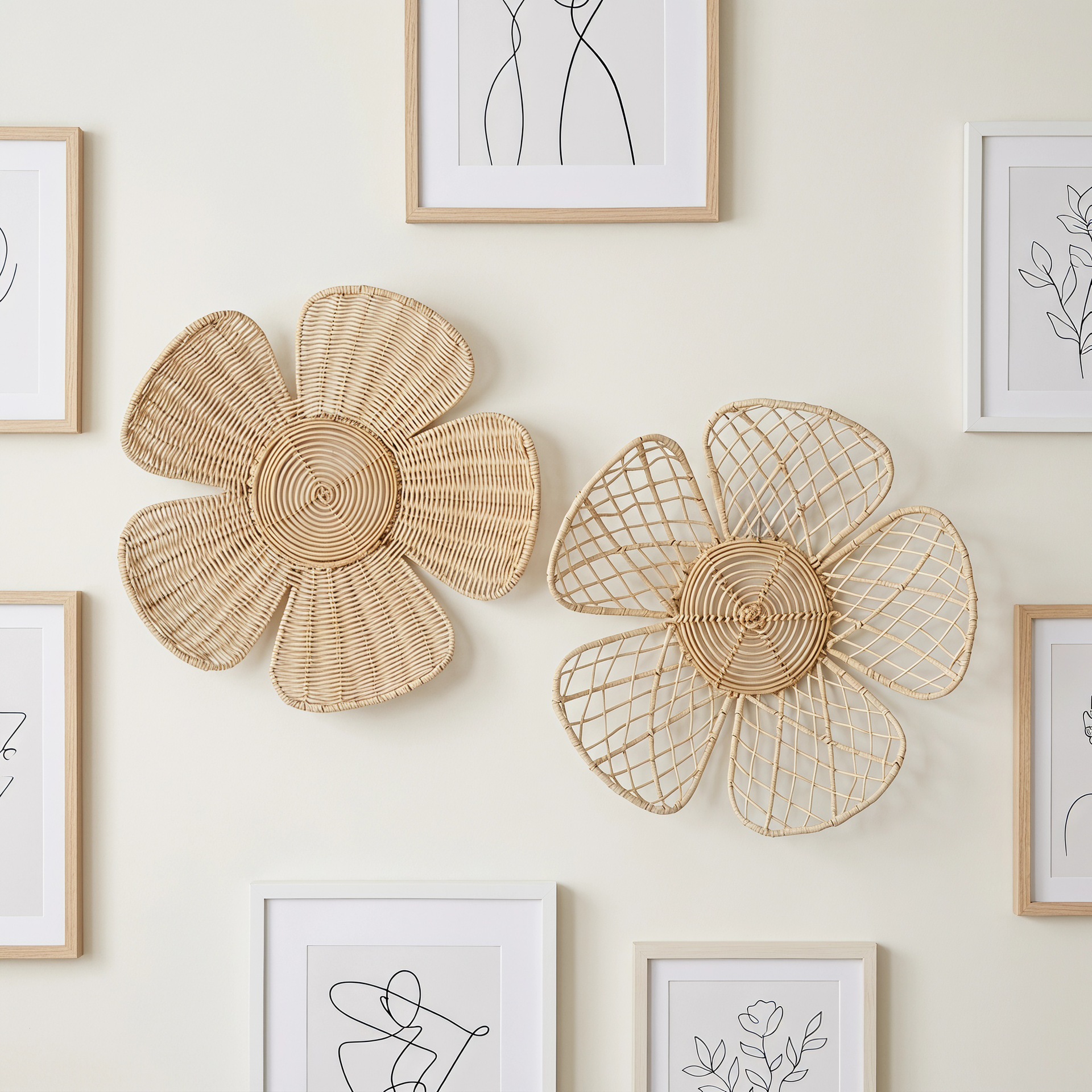 Adorno Colgante de Pared de Paja y Ratán con Forma de Flor para Sala de Estar y Fotografía