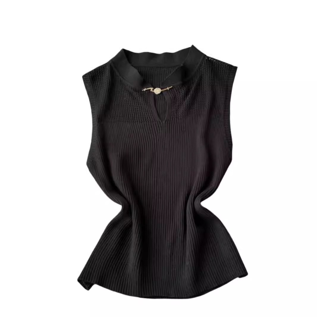 Silk base body-friendly fitted white knitted top with cups sleevless