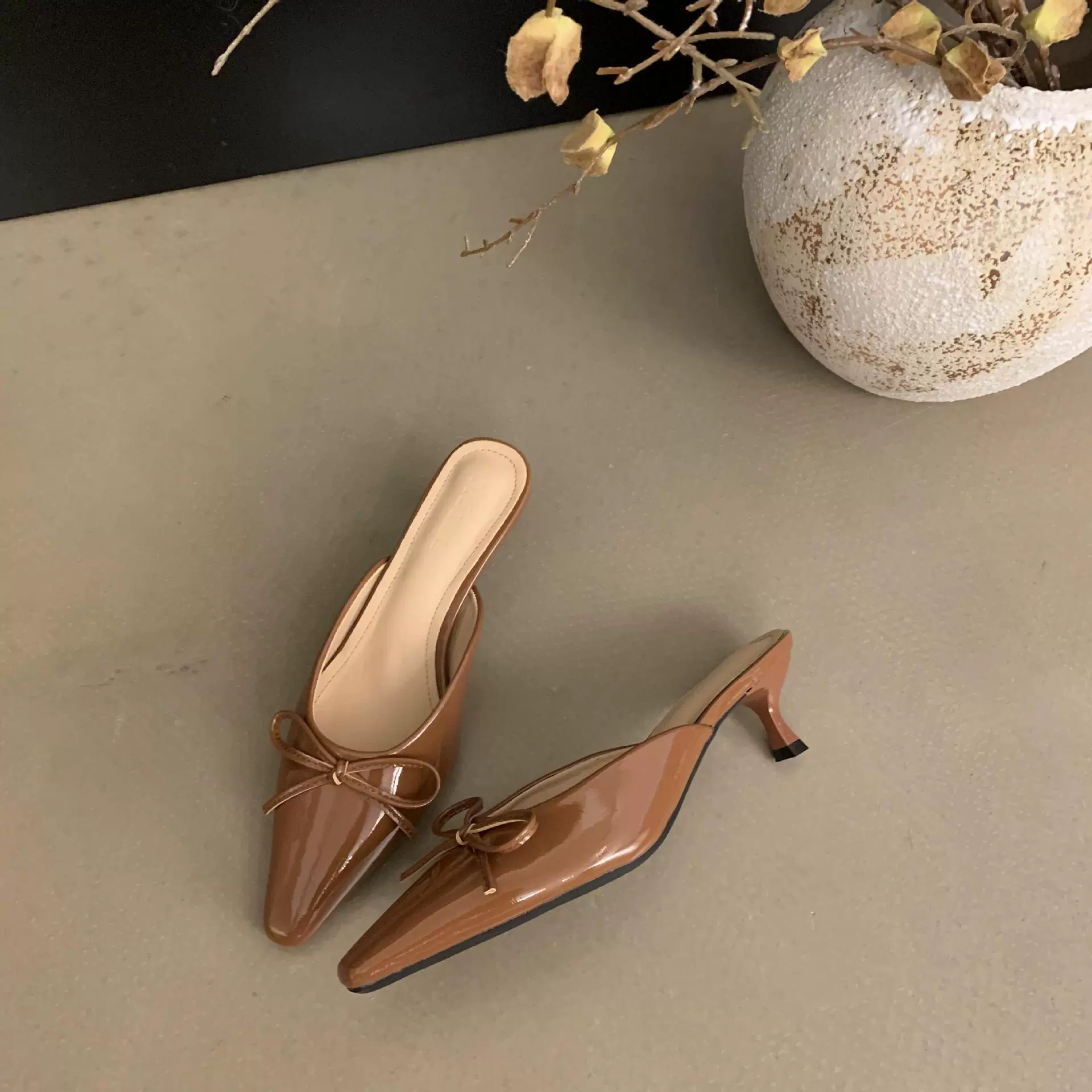 Балетные мюли на среднем каблуке, женские вещи плюс-сайз, обувь на slip-on с острым носком, размеры 35–42