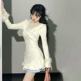 厂家年秋冬新款纯欲风甜美修身显瘦假两件长袖连衣裙女图片色涤纶