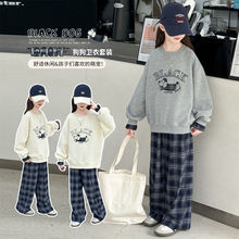 女童套装夏款2025新款儿童中大童洋气时髦短袖t恤格子裤两件套潮