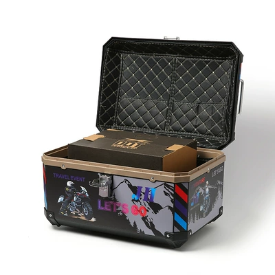 Takeaway Storage Box — Motorcycle trunk