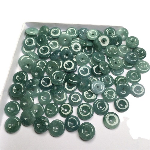 Burmese jade A goods ice type dangerous material small jade buckle jade pendant pendant woven jade crafts manufacturer wholesale