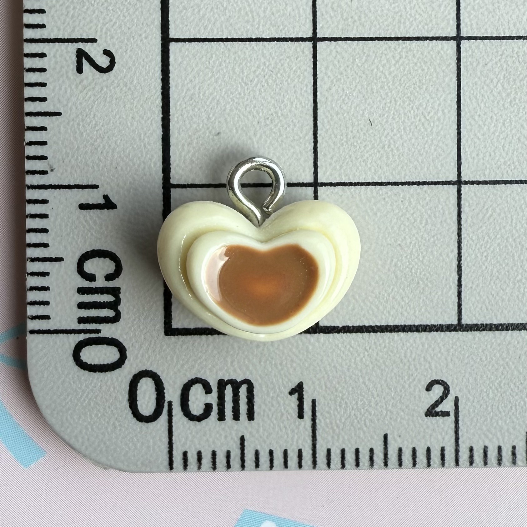 4g Weight Pendant Jewelry Making Type 11 * 13mm Jewelry Making Size DIY Ornament Accessories Classification 1 Piece Quantity Resin Material Heart Shape Pattern All Seasons Season Polished Finish Sweet Style 1 Piece 11 * 13mm Resin Heart Shape Polished Pendant DIY Ornament Accessories 4