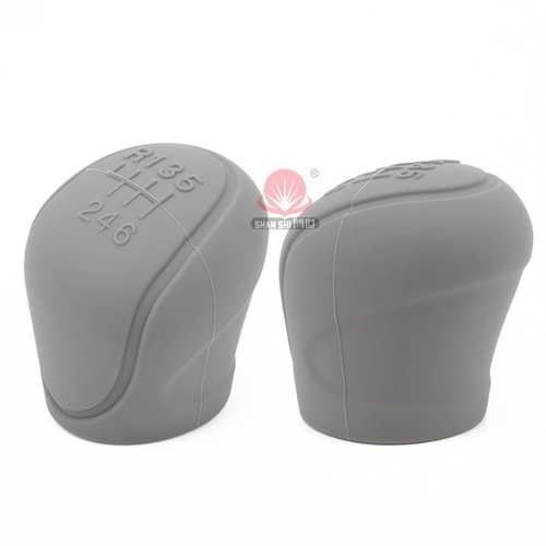 Suitable for Great Wall Haval H2S/H6/M6 gear cover anti-slip universal manual 6-speed lever cover car gear cover silicone