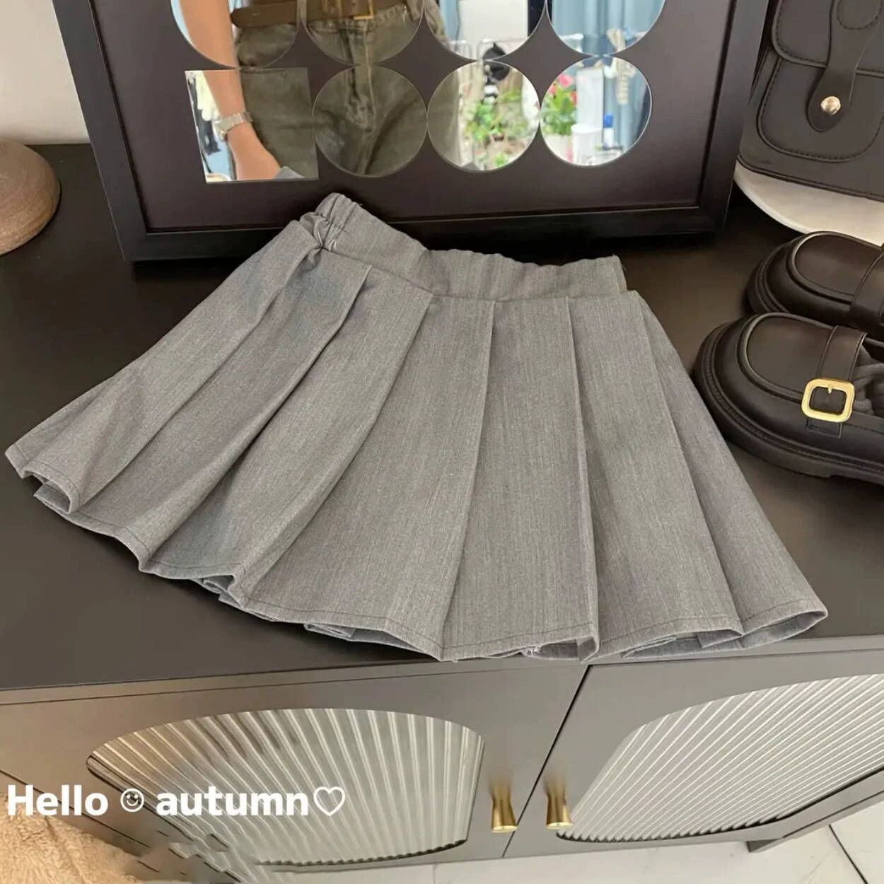 蘑菇房 Autumn knitted sweater, T-shirt with a round collar, long-sleeve, shirt, pleated skirt, set, 3 piece set