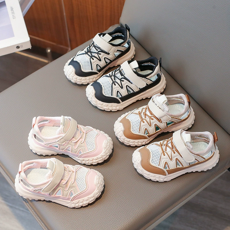 2025 Летние мальчики и девочки Баотоу анти-пинать сетчатые дышащие сандалии