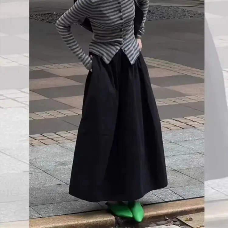 [Эксклюзивно для Fortune] Дизайнерская юбка-бутон для женщин, новый весенне-летний стиль, утягивающий силуэт А-силуэта, плотно прилегающая к телу, модная юбка средней длины.