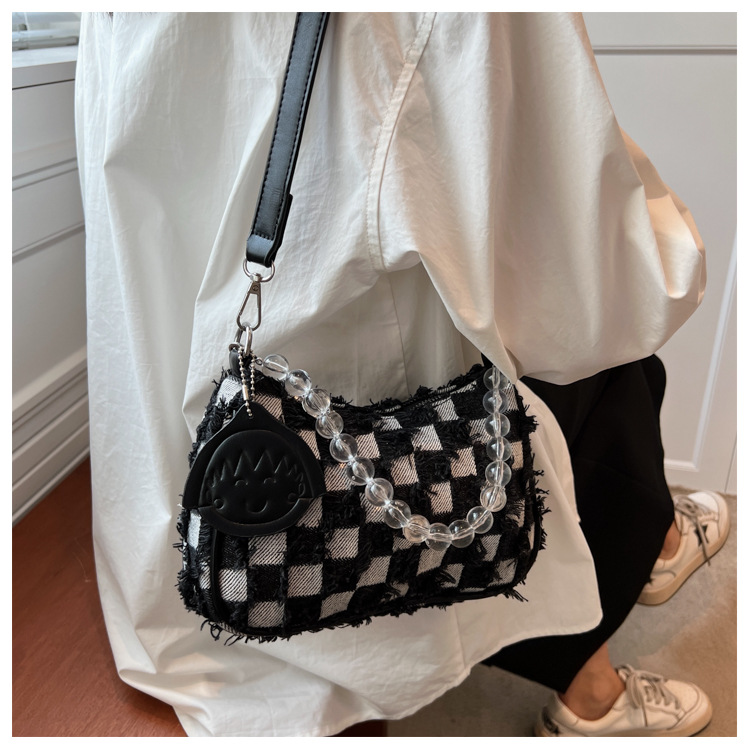 Solid Color Fashion Shopping Denim Plaid Zipper Square Black Blue Shoulder Bags display picture 4