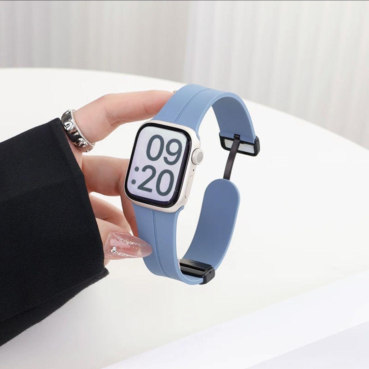 Correa de reloj Apple aplicable iwatch10987Ultra silicona líquida con hebilla plegable magnética carcasa protectora de caramelo